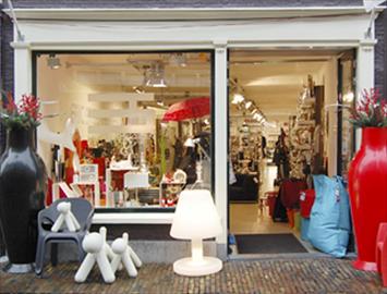 serveerster Moedig Classificatie Winkelen in de leukste winkels van Leeuwarden, Kleine Kerkstraat.