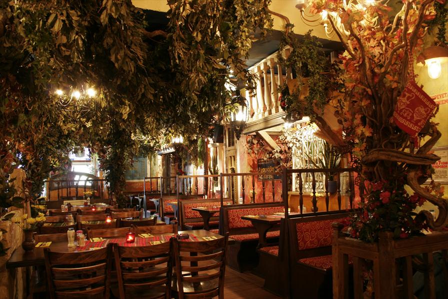 Delphi Grieks Restaurant - Restaurants & Cafés in Leiden.